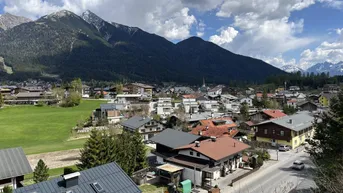 Expose Sonnige 4-Zimmer-Wohnung mit atemberaubendem Panoramablick über Seefeld