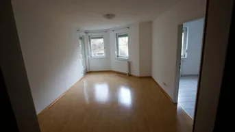Expose 2-Zimmer-Wohnung (51 m²) mit Balkon und Blick ins Grüne in U4-Nähe für Singles/Paare