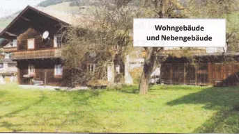 Expose Grundstück mit renovierungsbedürftigem Haus
