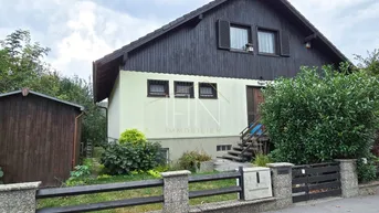 Expose Großartige Möglichkeit für Familien - großer Garten - ruhige Lage - Pachtgrund!
