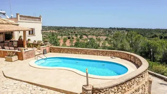 Expose 176 m² Finca mit Ferienlizenz, Meerblick, Pool &amp; mediterranem Flair – ruhige Lage bei Cala Murada