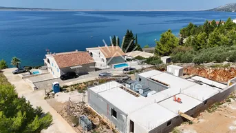 Expose Elegante dalmatinische Villa nur 50 m vom Meer entfernt – Nähe Zadar