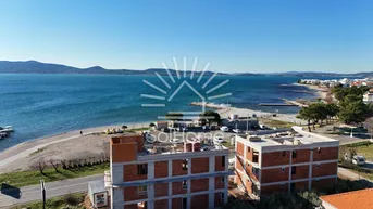 Expose Apartments / Penthouse-Wohnungen – Erste Reihe zum Meer / Nähe Zadar