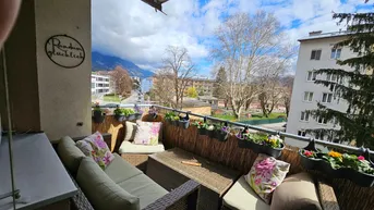 Expose KURZZEITMIETE: Vollständig ausgestattete 3-Zi-Wohnung mit Blumenbalkon