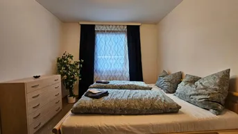 Expose Monatsmiete: Voll ausgestattete sonnige 2-Zimmer Wohnung mit Balkon