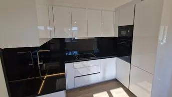 Expose Frisch renovierte 3 1/2 Zimmer Wohnung ab sofort zu vermieten