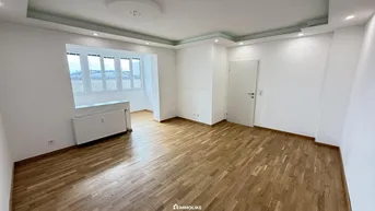 Expose Attraktive, sanierte 3-Zimmer-Wohnung in Asten – inkl. Parkplatz und verglaster Loggia!