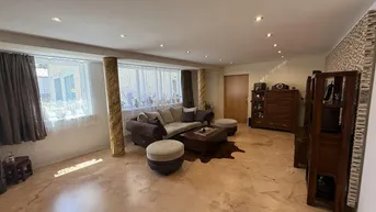 Expose Zentral &amp; Vielfältig – Großzügige 4-Zimmer-Wohnung in Gmunden!