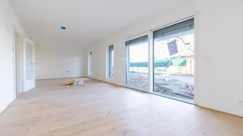 Expose Erstbezug: Familientraum mit 3 Zimmern, 52 m² Kellergeschoss, Garten und Terrasse!
