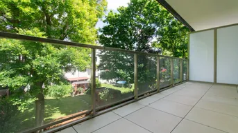 Expose Erstbezug: Hochwertige und ideal geschnittene 2-Zimmer-Wohnung mit Balkon