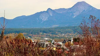 Expose UNVERBAUBARE AUSSICHTSLAGE! Grundstücksplateau mit atemberaubendem Blick auf Villach und die Karawanken!