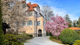 Expose HISTORISCHE VILLA MIT EINZIGARTIGEM CHARME! Stilvolle Residenz in Ruhelage!