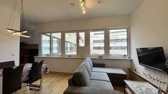 Expose MODERNE 2-ZIMMER WOHNUNG IN KREMS! Vollsaniert, zentral und bezugsbereit!