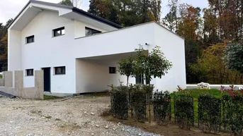 Expose AM WALDRAND ZUHAUSE! Modern, großzügig, in absoluter Ruhe!