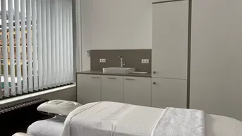 Expose Behandlungsräume - Büro - Ordination in Gemeinschaftspraxis im Zentrum von Kaprun zu vermieten 