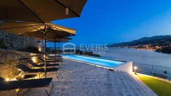 Expose Opatija, erste Meerreihe, Wohnung 67 m2, mit Garten 49 m2