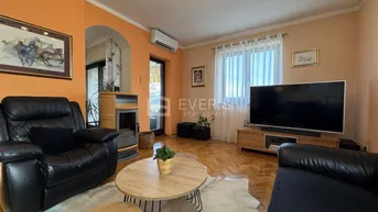 Expose Opatija, Vierzimmerwohnung mit Parkplatz und Meerblick