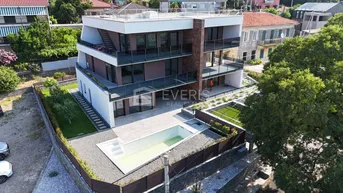 Expose Rijeka, Kantrida, Wohnung 86 m2 im Neubau, Garage, Blick 