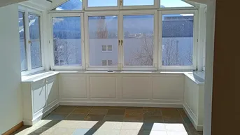 Expose 3 Zimmerwohnung mit Tiefgaragenstellplatz und hochwertiger Ausstattung