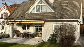 Expose Einfamilienhaus mit gehobener Ausstattung in sonniger Lage und bester Infrastruktur