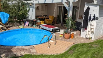 Expose Eckreihenhaus in verkehrsruhiger Siedlung mit wunderschönem Garten!