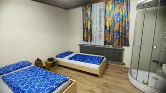 Expose Grosses Haus mit 7 Zimmern in Lanzendorf 