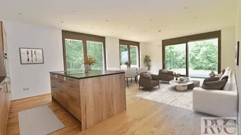 Expose IGLS Erstklassige 4-Zimmer Wohnung mit 3seitigem Privatgarten