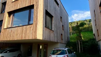 Expose Bergblick &amp; Stadtnähe – Traumhaus in ruhiger Lage