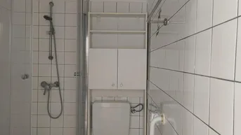 Expose Helle charmante 1 Zimmer Wohnung im Herzen Sankt Valentin