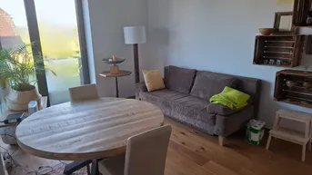 Expose tolle 2-Zi-Wohnung * große Loggia * sehr ruhig * hell * sonnig *