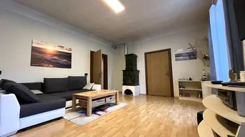 Expose Idyllisches Haus mit viel Platz in Neupölla !
