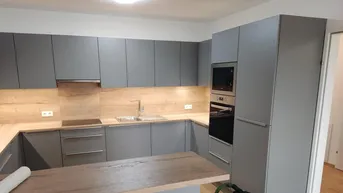 Expose Moderne 3-Zimmer-Wohnung mit Terrasse &amp; KFZ Abstellplatz