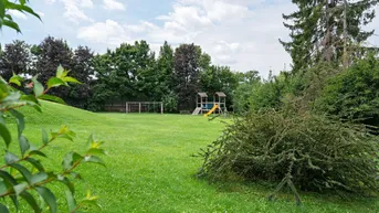Expose Gemütliche 2-Zimmer-Wohnung mit 2 Loggien, großer allgemeiner Garten – Ihr neues Zuhause!
