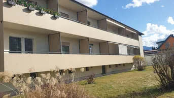 Expose Helle familienfreundliche Wohnung mit 3 Zimmern und Loggia in Klagenfurt, Privatverkauf, sofort beziehbar