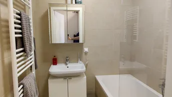 Expose SONNENDURCHFLUTETE 1-ZIMMER-WOHNUNG IN TOP-LAGE (PROVISIONSFREI!)