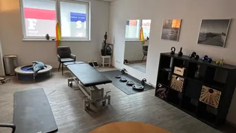 Expose Therapie- und Massageraum mit Kletterhallenanschluss