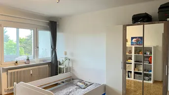 Expose Sonniges, großes Zimmer in 3er-WG in St. Leonhard – ab 1. August frei