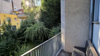 Expose Schöne Altbauwohnung (86 m2) mit Balkon in Toplage zu vermieten!