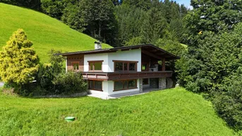 Expose Landhaus mit Charakter – Wohnen am Waldrand mit Ausblick &amp; Privatsphäre