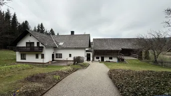 Expose Ruhig gelegenes Wohnhaus mit modernem Zubau