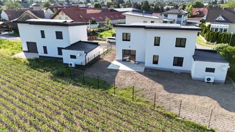 Expose Massivhaus in Baumeisterqualität, Top-Ausstattung und Grünblick!