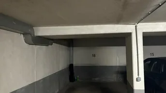 Expose Garagenparkplatz für PKW Hietzing