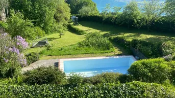 Expose Provisionsfreier Verkauf! Exklusive Liegenschaft mit Panoramablick über den Mondsee - Sonnige Ruhelage mit großem Potenzial