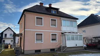 Expose Freistehendes Haus mit zwei getrennten Wohneinheiten