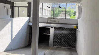 Expose Garagenbox in Tiefgarage in Nähe Klinik zu vermieten!