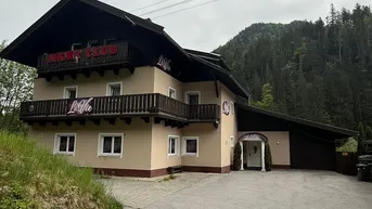 Expose **Hochwertiges Haus mit vielseitigem Nutzungspotenzial in Lofer zu verkaufen und/oder zu vermieten**
