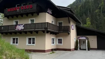 Expose Nachtclub zu vermieten in einem sanierten hochwertigen Haus 