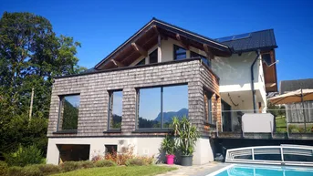 Expose Traumhaus in Ruhelage mit Home-Spa, Infinity-Pool &amp; Bergblick – 2. Bauparzelle inkludiert