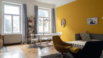 Expose **Charmante Altbauwohnung in Graz, St. Leonhard – 109 m², Balkon mit Blick zur Herz-Jesu-Kirche**