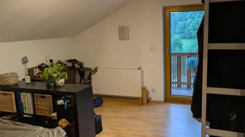 Expose Gemütliche 2,5 Zimmer Wohnung für Frau 